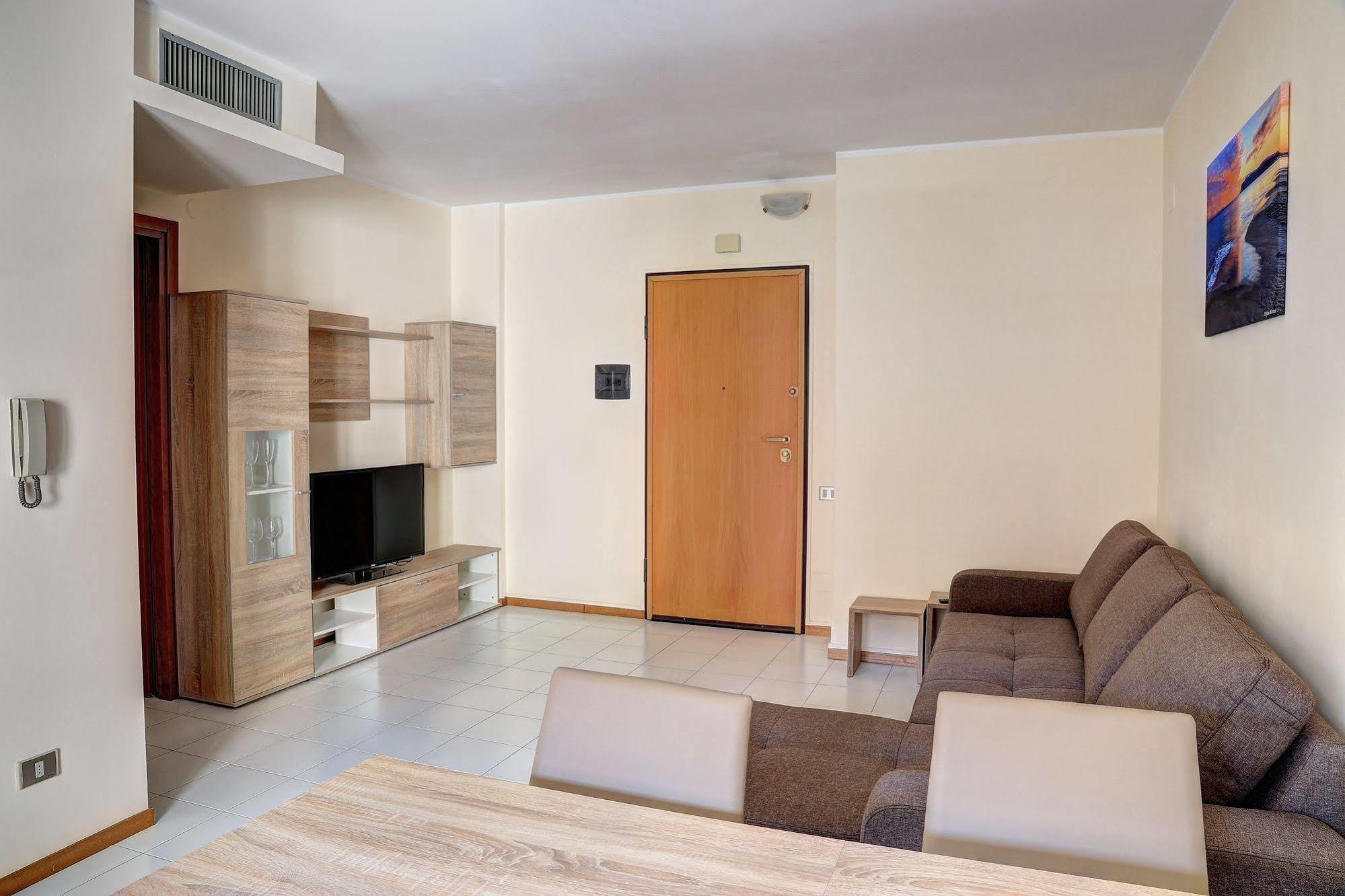 Apartment Medea Quartu SantʼElena Dış mekan fotoğraf